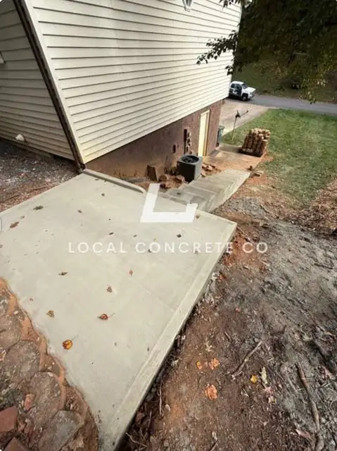 Concrete steps and landing